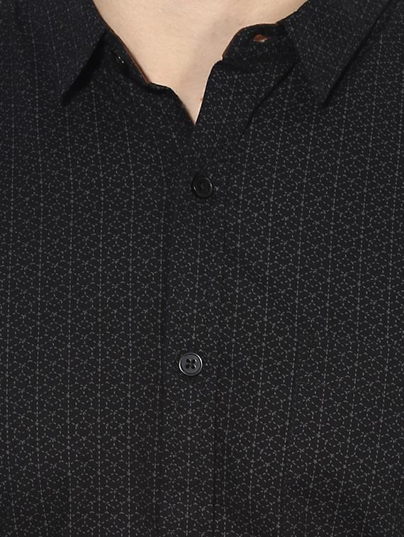 black printed casual shirt - 16702169 - Zoom Image - 5