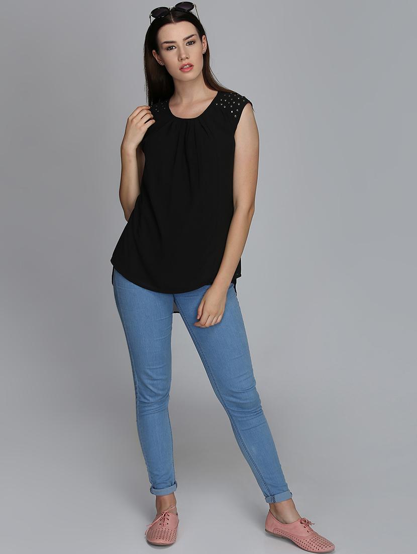 round neck embellished detail top - 16702243 - Zoom Image - 4