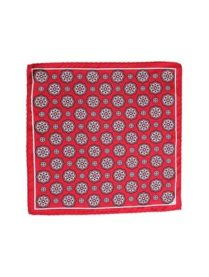 red silk pocketsquare - 16703273 - Standard Image - 2