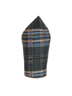 black silk pocketsquare - 16703286 - Standard Image - 2