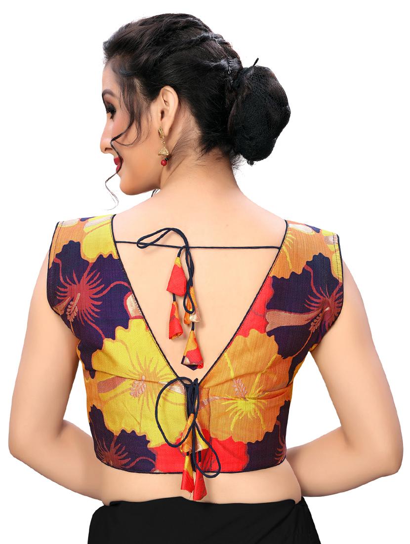 floral print back detailed blouse - 16703327 - Zoom Image - 3