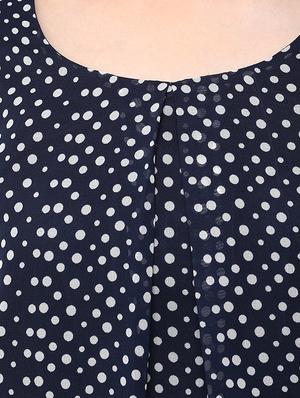 scoop neck polka dot top - 16703420 - Standard Image - 5