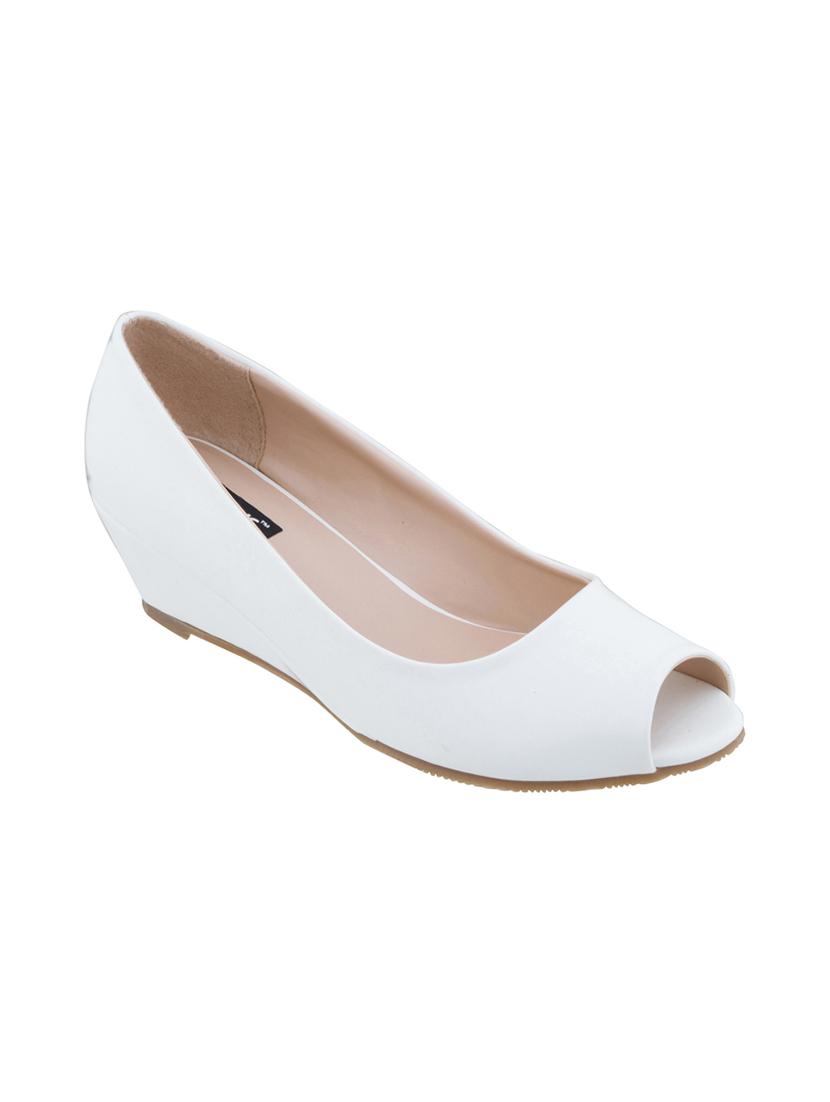 white slip on wedges - 16704223 - Zoom Image - 1