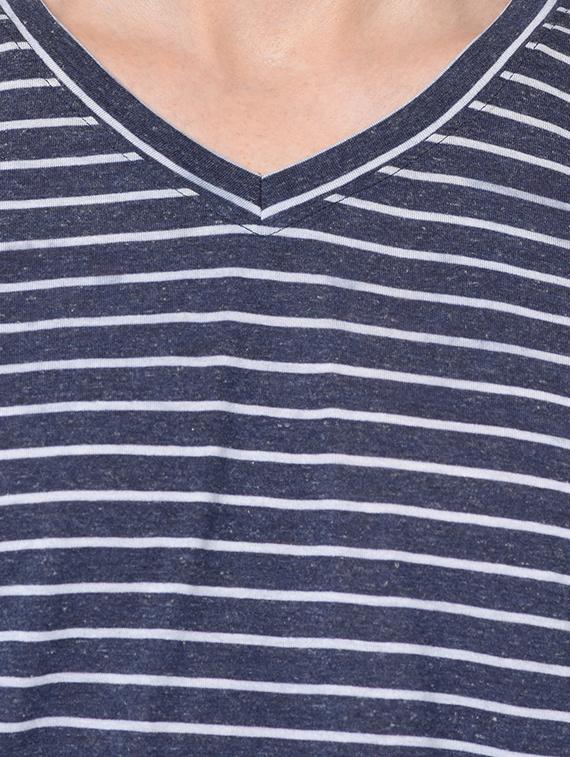 blue striped t-shirt - 16704433 - Zoom Image - 4