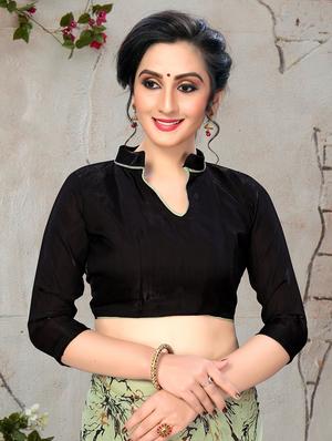 abstract printed saree with blouse - 16704604 - Standard Image - 3