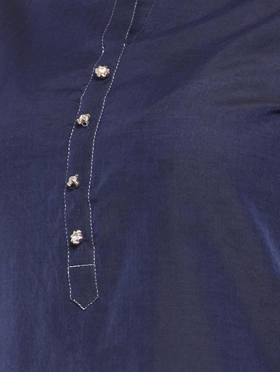 solid straight kurta - 16704611 - Zoom Image - 4