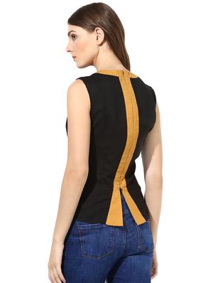 contrast detail notch neck top - 16704882 - Standard Image - 3