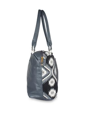 grey leather regular handbag - 16706850 - Standard Image - 4