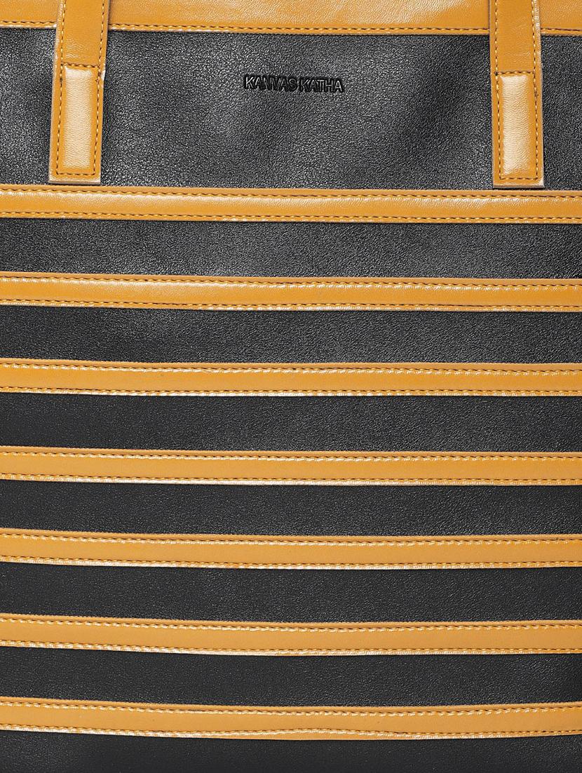 black leatherette regular tote - 16707360 - Zoom Image - 5