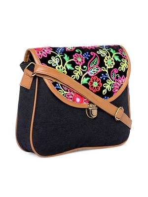black canvas regular sling bag - 16707497 - Standard Image - 4