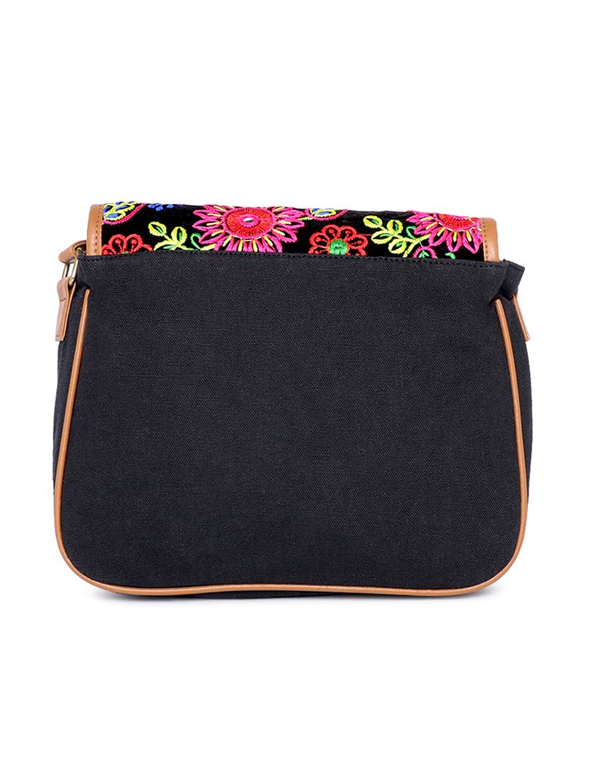 black canvas regular sling bag - 16707497 - Zoom Image - 2