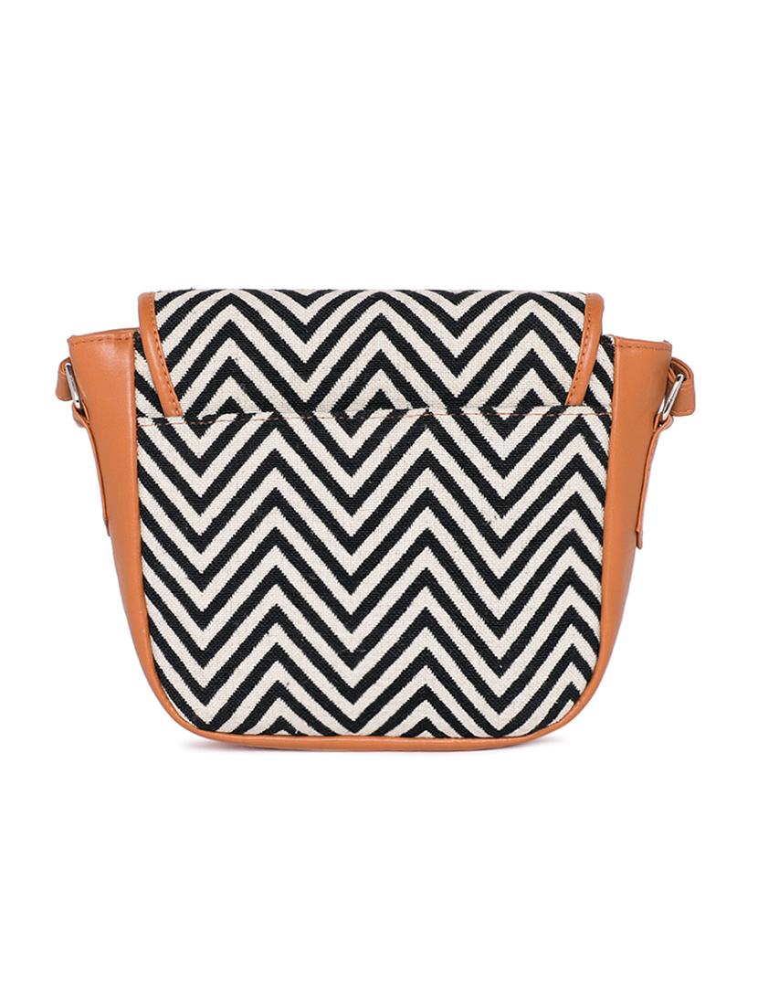 black cotton regular sling bag - 16707502 - Zoom Image - 2