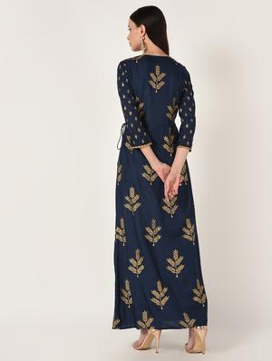 gold print flared kurta - 16708020 - Standard Image - 4