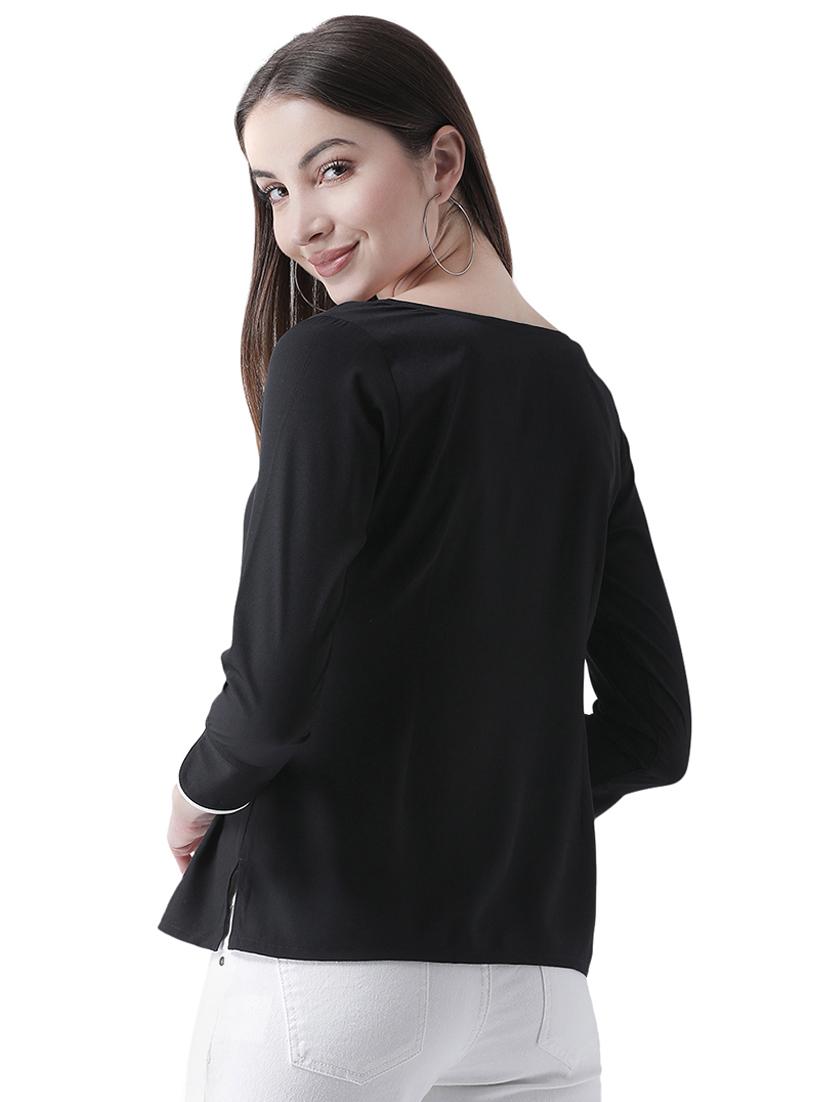 notch neck pleat detail top - 16708326 - Zoom Image - 3