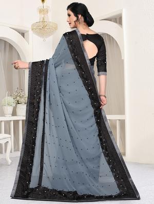 solid bordered saree with blouse - 16708746 - Standard Image - 2