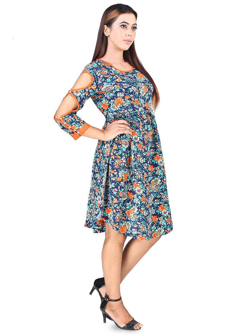 cut out sleeved floral a-line dress - 16708921 - Zoom Image - 2