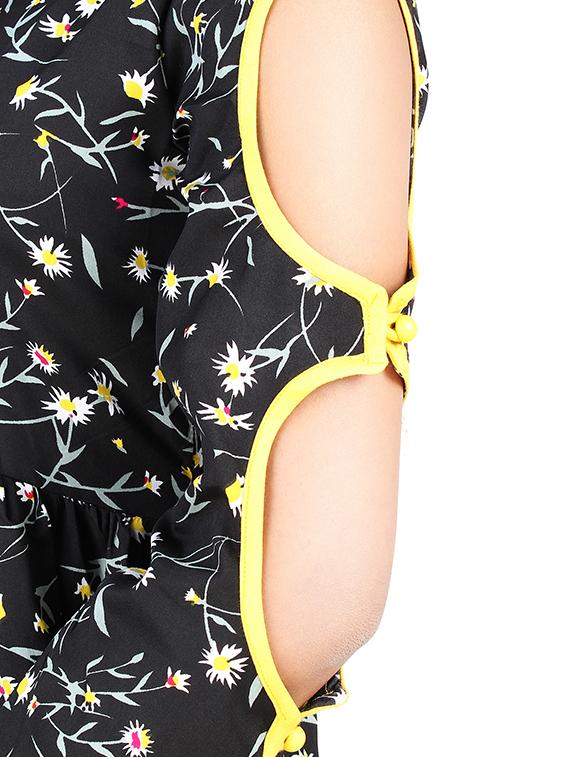 cut out sleeved floral a-line dress - 16708923 - Zoom Image - 4