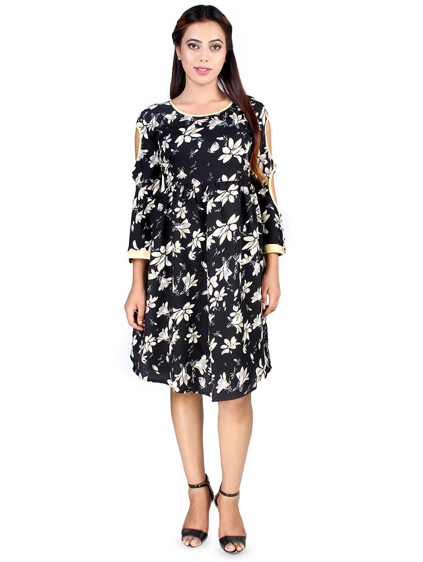 cut out sleeved floral a-line dress - 16708925 - Zoom Image - 1