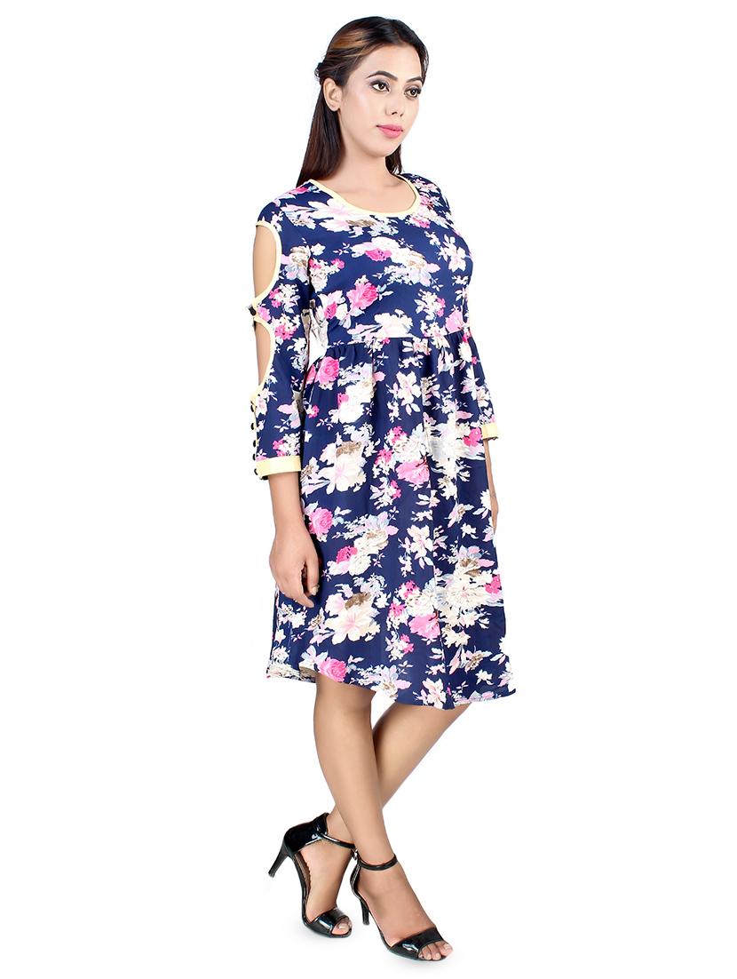 cut out sleeved floral a-line dress - 16708926 - Zoom Image - 2