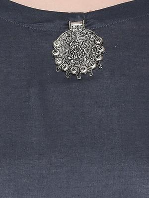 solid contrast hem kurta - 16709481 - Standard Image - 4