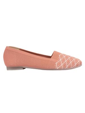 pink slip on ballerinas - 16709787 - Standard Image - 2