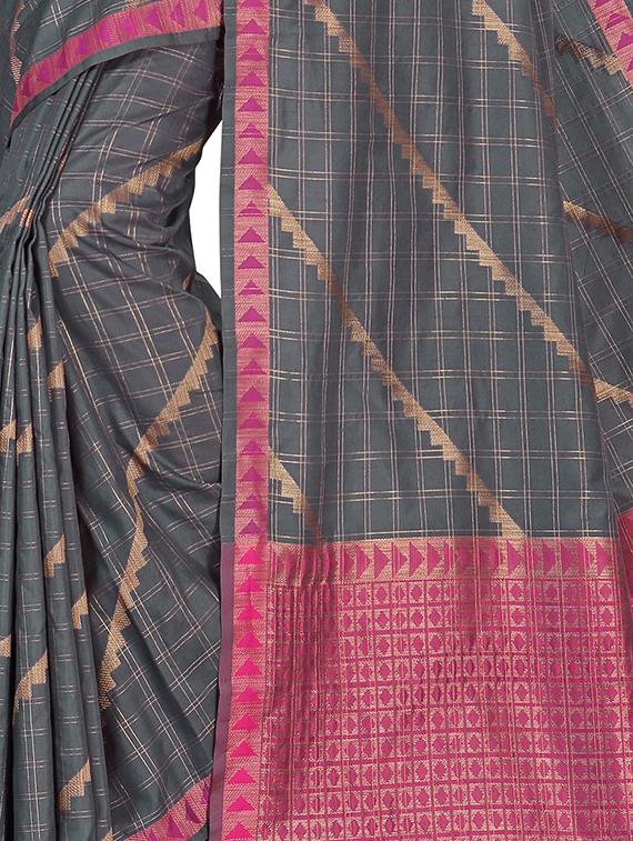 checkered banarasi saree with blouse - 16710687 - Zoom Image - 2