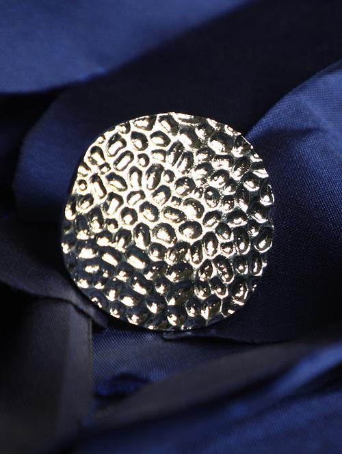 silver plated finger ring - 16711147 - Standard Image - 1
