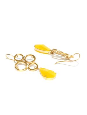 yellow gold tone drop earring - 16711473 - Standard Image - 2
