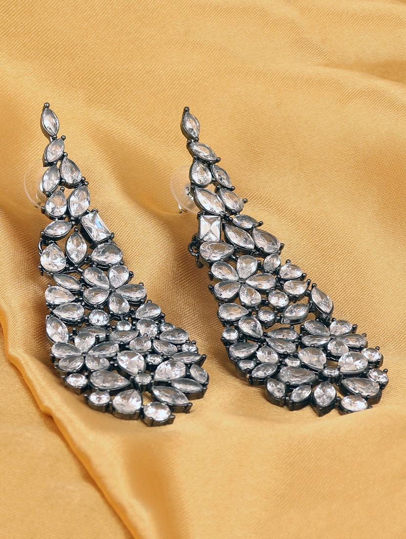silver brass drop earring - 16711484 - Zoom Image - 3