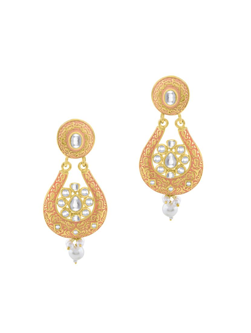 gold metal drop earring - 16711504 - Zoom Image - 1