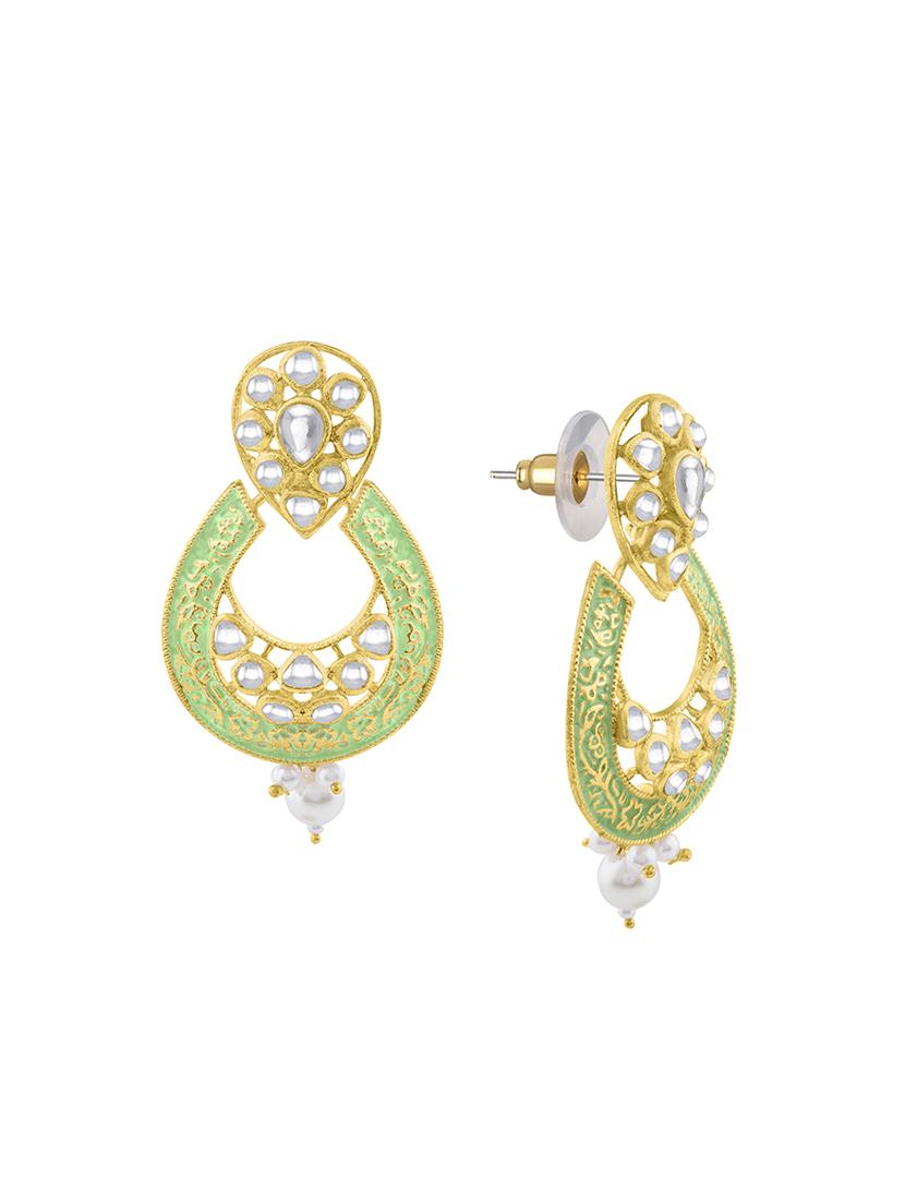 green metal drop earring - 16711509 - Zoom Image - 2