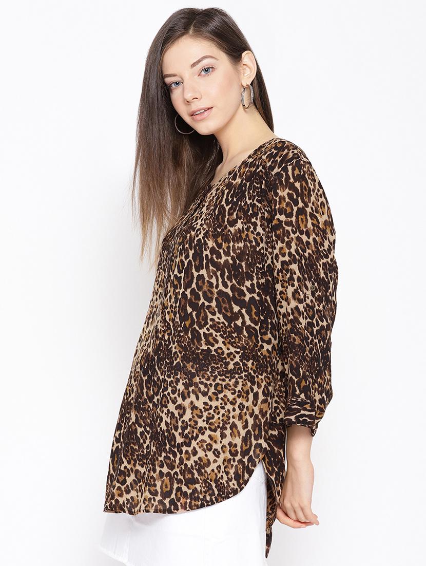round neck animal print top - 16711557 - Zoom Image - 2