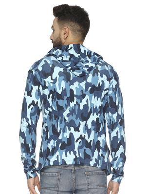 blue camouflage printed shrug - 16711571 - Standard Image - 2
