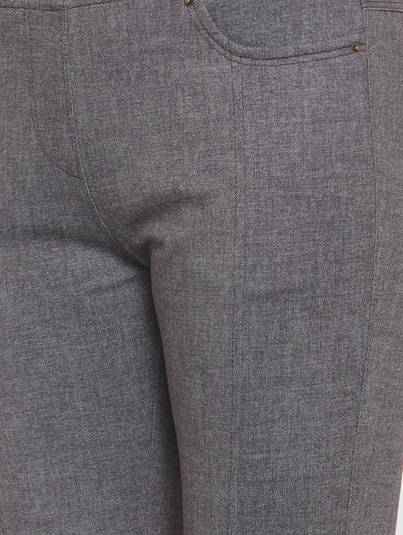 mid rise solid trouser - 16711978 - Zoom Image - 5