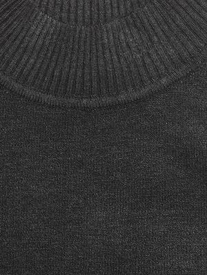 black acrylic sweater - 16712079 - Standard Image - 3
