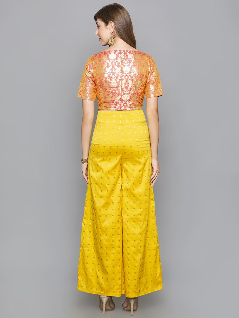 floral brocade fusion set - 16712141 - Zoom Image - 2