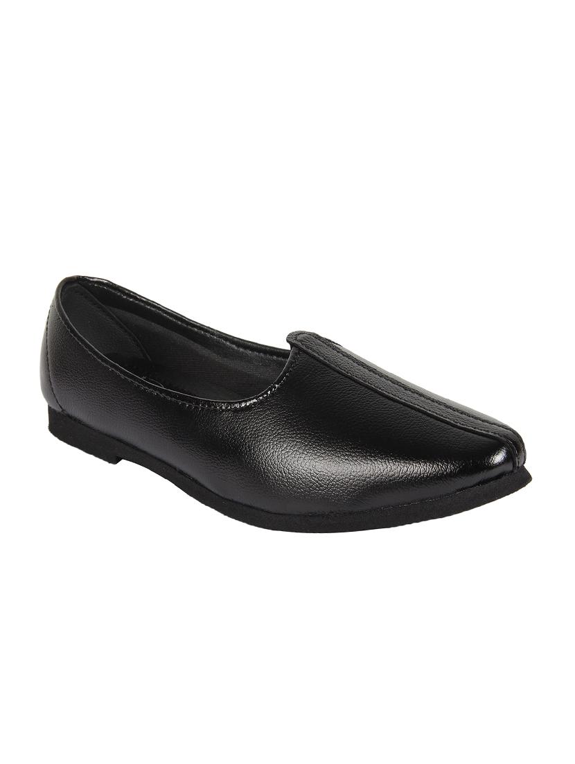 black leatherette slip on jutis - 16712929 - Zoom Image - 1