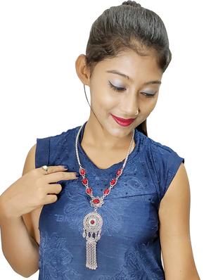 red silver plated chain necklace - 16713801 - Standard Image - 2