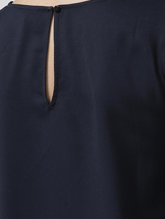 embellished detail round neck top - 16713939 - Zoom Image - 6