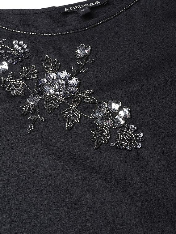 embellished detail bell sleeved top - 16713951 - Zoom Image - 5