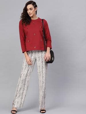 round neck embellished sweatshirt - 16713960 - Standard Image - 4