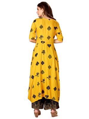 conversational cowl kurta - 16713966 - Standard Image - 3
