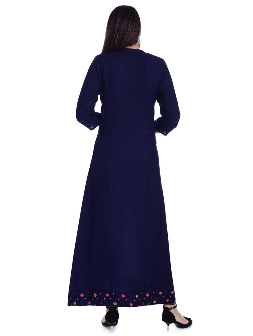embroidered a-line kurta - 16717046 - Zoom Image - 3
