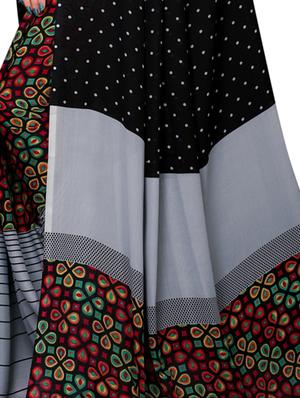 polka dots printed saree with blouse - 16717212 - Standard Image - 4