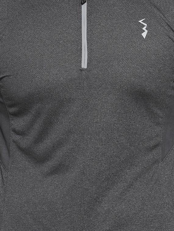 grey solid t-shirt - 16717640 - Zoom Image - 5