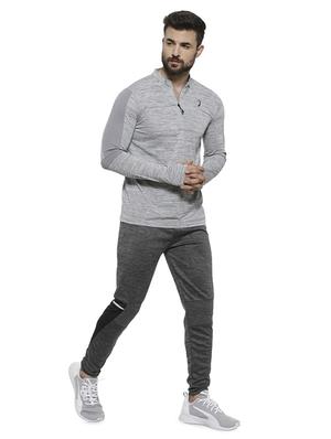 grey solid t-shirt - 16717641 - Standard Image - 4