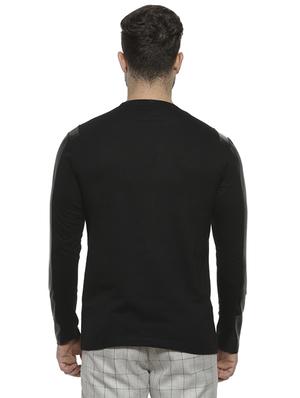 black solid t-shirt - 16717718 - Standard Image - 3