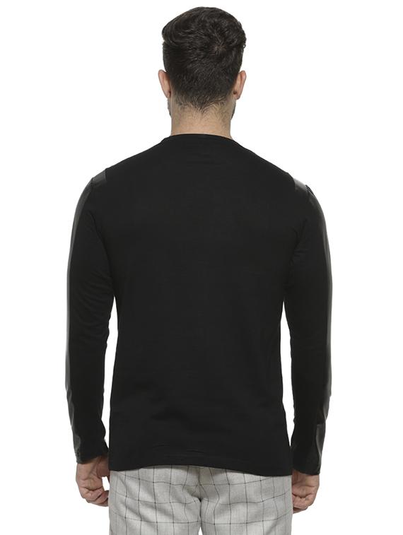 black solid t-shirt - 16717718 - Zoom Image - 3