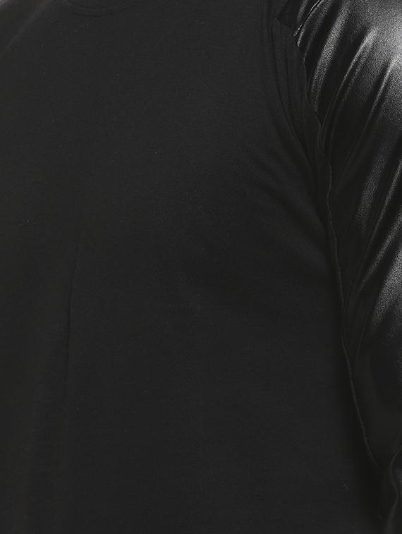 black solid t-shirt - 16717718 - Zoom Image - 5