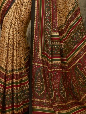 paisley printed saree with blouse - 16718245 - Standard Image - 2